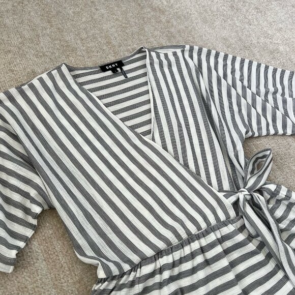 DKNY Faux Wrap Stripe Short Sleeve Blouse Top S - Picture 3 of 7